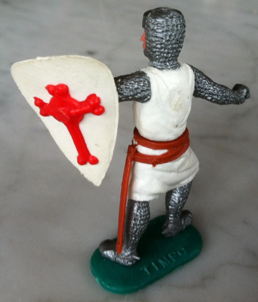 cote de maille blanc sans épée