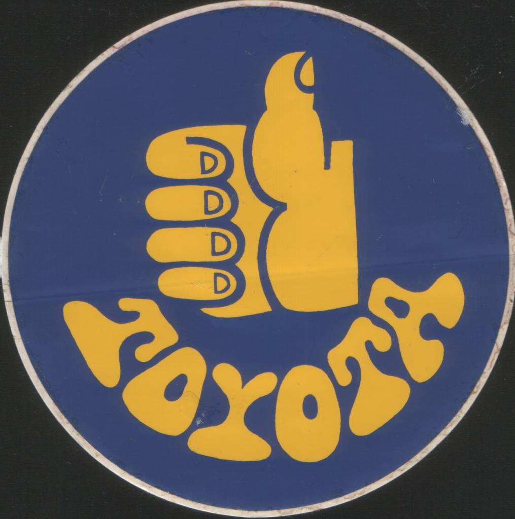Toyota (pouce levé)